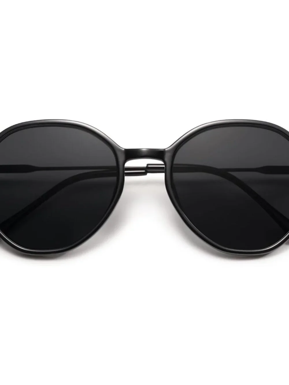 Trendy Designer Women’s Sunglasses - Full-Frame Hexagon Round with UV400 Lens